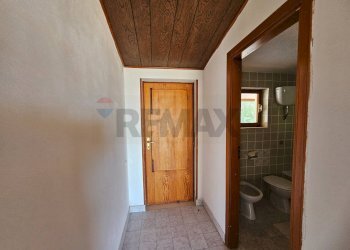 Hall / corridoio - Appartamento Capitello, Ispani - foto 12