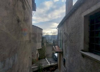 Edificio all\'aperto - Appartamento Via Davanzati
 
17 19, Padula - foto 7