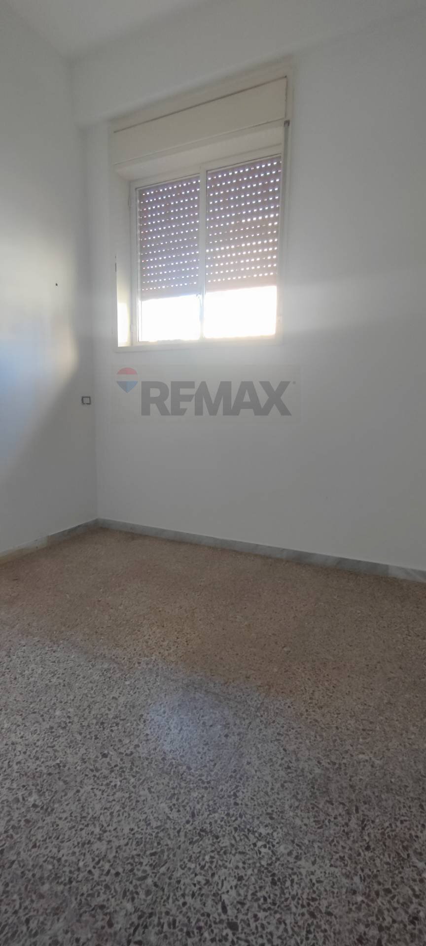 Stanza vuota - Locale Commerciale VIA SARDEGNA, Caltagirone - foto 3