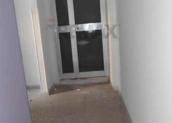 Stanza vuota - Commercial Premises VIA SARDEGNA, Caltagirone - photo 9