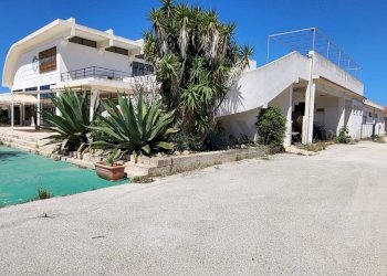 Casa all\'aperto - Hotel CORSO MEDITERRANEO
1, Santa Croce Camerina - foto 4