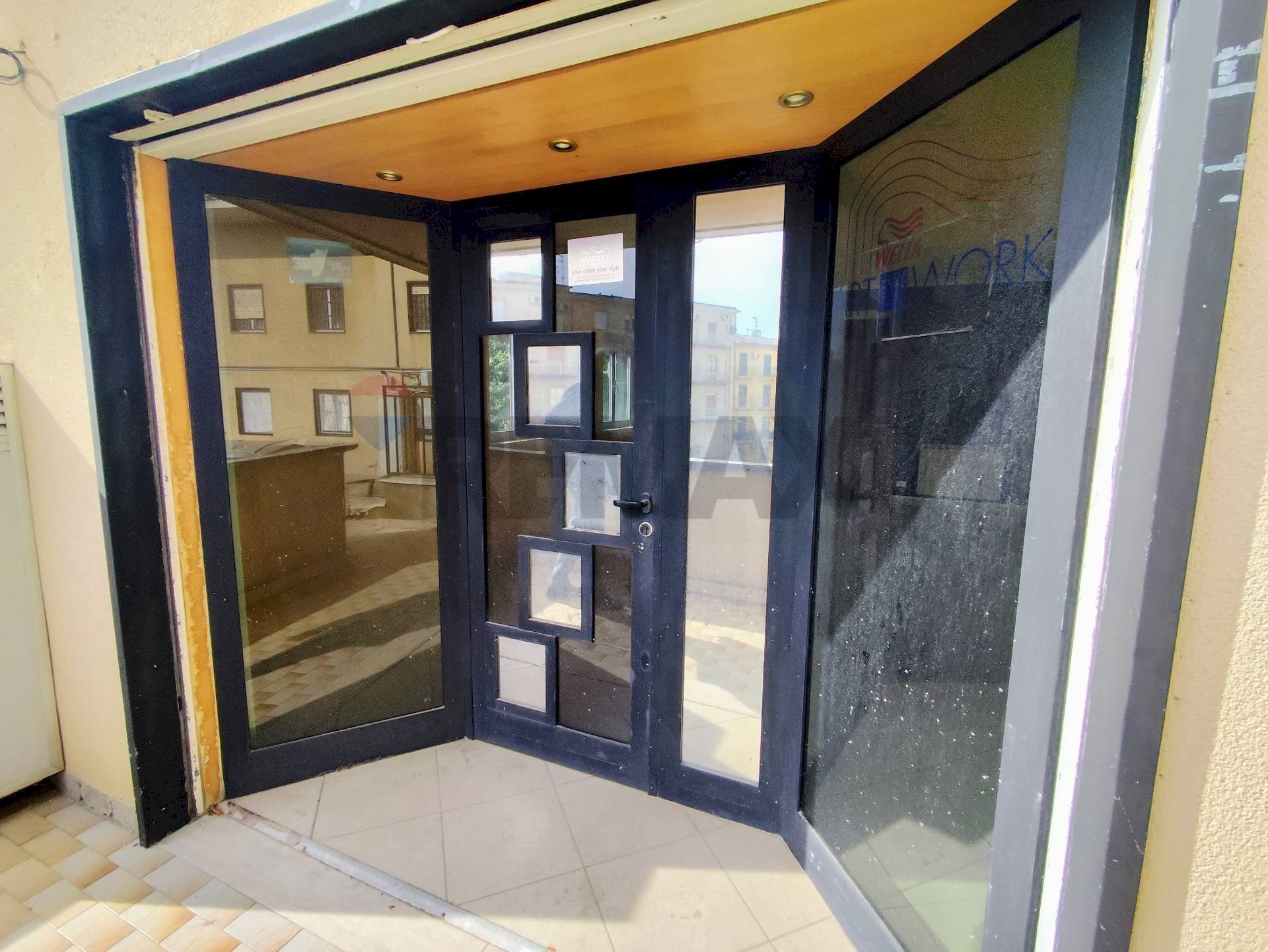 Terrazza - Locale Commerciale Via Redentore
 
216, Caltanissetta - foto 2