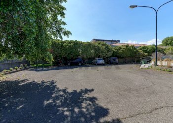 Edificio all\'aperto - Villa Via Gurne
 
5, Acireale - foto 16