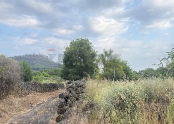 Vista delle montagne - Terreno agricolo Contrada Fusara, Nicolosi - foto 1