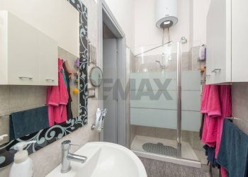 Bagno - Casa indipendente Via Vittorio Emanuele Secondo
 
262, Motta Sant'Anastasia - foto 12