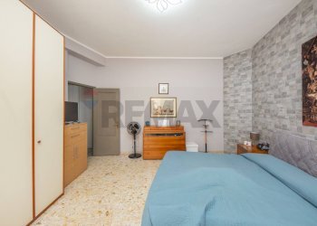 Camera / camera da letto - Casa indipendente Via Vittorio Emanuele Secondo
 
262, Motta Sant'Anastasia - foto 16