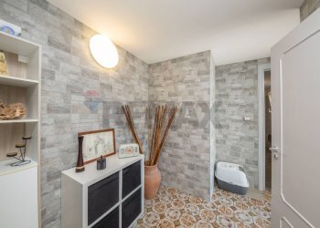 Bagno - Casa indipendente Via Vittorio Emanuele Secondo
 
262, Motta Sant'Anastasia - foto 26