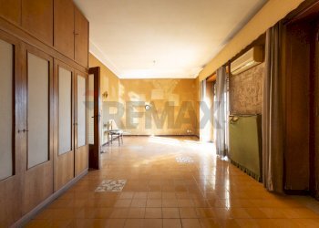 Stanza vuota - Appartamento Via Battista Grassi
 
5, Catania - foto 2