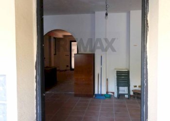 Stanza vuota - Villa via Mario Cutelli
 
3, Pedara - foto 11