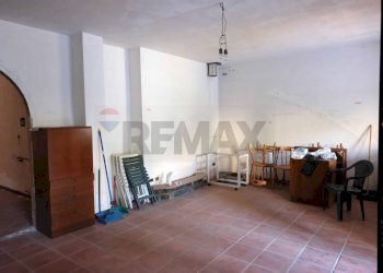 Stanza vuota - Villa via Mario Cutelli
 
3, Pedara - foto 14