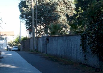 Edificio all\'aperto - Villa via Mario Cutelli
 
3, Pedara - foto 37