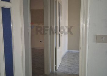 Hall / corridoio - Trilocale via della lucciola
 
45, Catania - foto 12