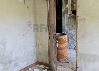 Stanza vuota - Appartamento Via Londa
 
148, Acireale - foto 42