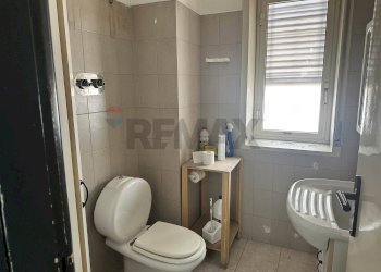 Bagno - Appartamento via Vincenzo Giuffrida
 
2023, Catania - foto 10