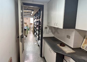 Cucina - Appartamento via Vincenzo Giuffrida
 
2023, Catania - foto 11