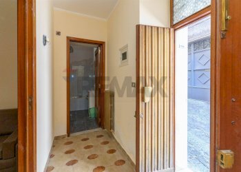 Hall / corridoio - Casa indipendente Cortile Rosmini
 
5, Bronte - foto 3