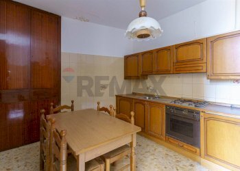 Cucina - Casa indipendente Cortile Rosmini
 
5, Bronte - foto 11