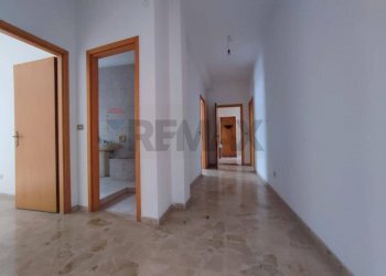 Hall / corridoio - Appartamento Floridia - foto 2