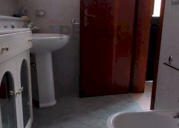 Bagno - Casa indipendente Via Damiano Chiesa
 
32, Avola - foto 20