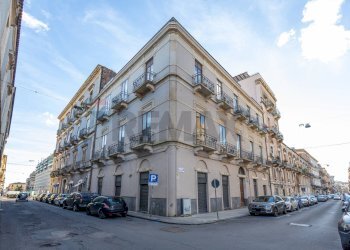 Edificio all\'aperto - Trilocale Via Giordano Bruno
 
136, Catania - foto 27