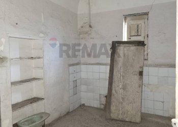 Bagno - Appartamento via russo
 
40, Paterno - foto 12