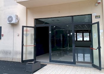 Edificio all\'aperto - Negozio Via S. Ingrà
 
35, Enna - foto 2