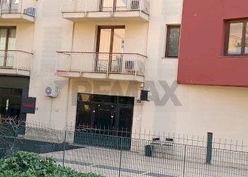 Edificio all\'aperto - Negozio Via S. Ingrà
 
35, Enna - foto 15