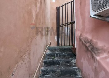 Scale - Appartamento via russo
 
40, Paterno - foto 1