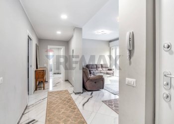 Hall / corridoio - Casa indipendente Via Ruffini
 
27, San Giuliano Milanese - foto 14