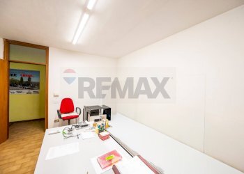 Camera / camera da letto - Quadrilocale Via Carboni
 
127, Luzzara - foto 33