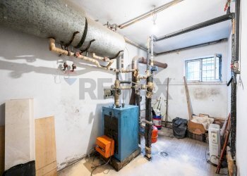 Dispensa di stoccaggio - Quadrilocale Via Carboni
 
127, Luzzara - foto 41