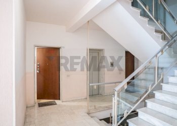 Scale - Trilocale Piazza Don Primo Mazzolari
 
11, Viadana - foto 30