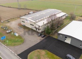 Edificio all\'aperto - Capannone Via Carboni
 
127, Luzzara - foto 2