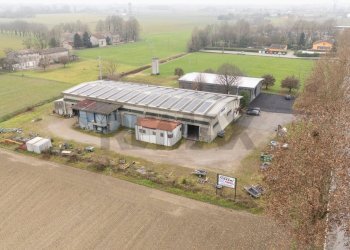 Casa all\'aperto - Capannone Via Carboni
 
127, Luzzara - foto 8