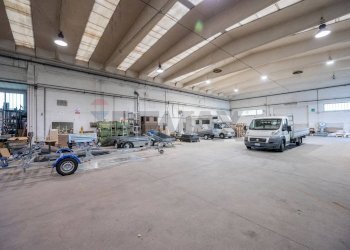 Parcheggio - Capannone Via Carboni
 
127, Luzzara - foto 31