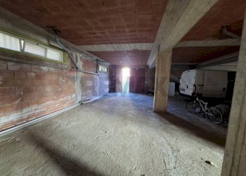 Parcheggio - Box Viale Pietro Nenni
 
42, Floridia - foto 7