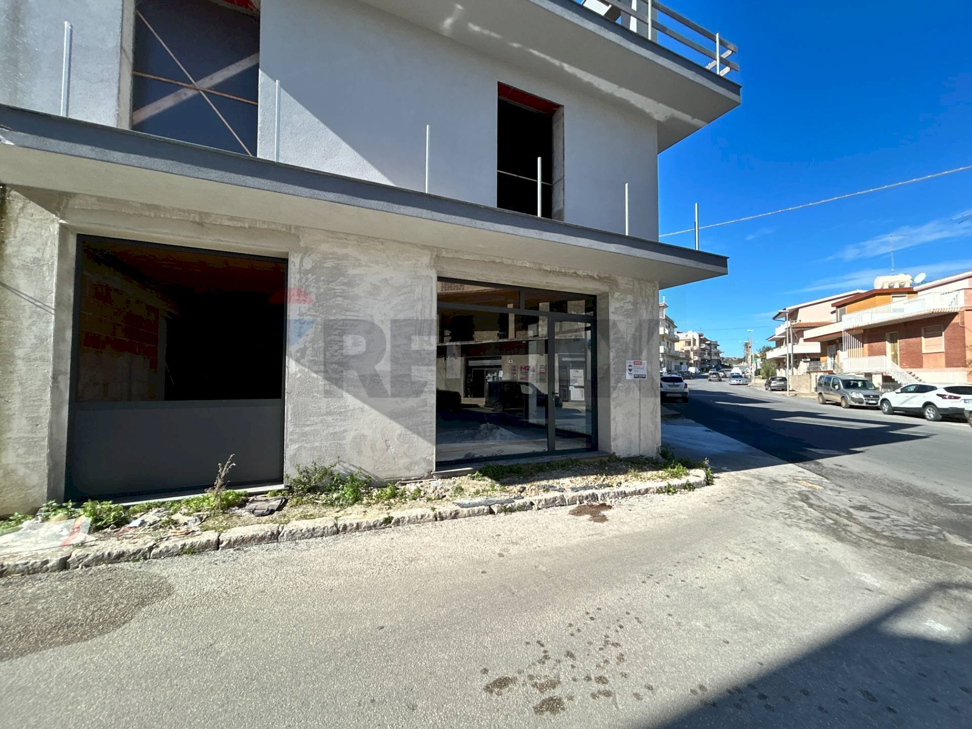 Casa all\'aperto - Trilocale Via U. Foscolo Ang. Settembrini, Pachino - foto 2