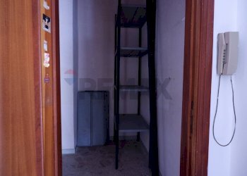 Hall / corridoio - Office Via Ferrarecce
110, Caserta - photo 4