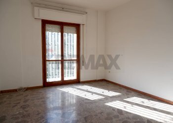 Stanza vuota - Office Via Ferrarecce
110, Caserta - photo 10