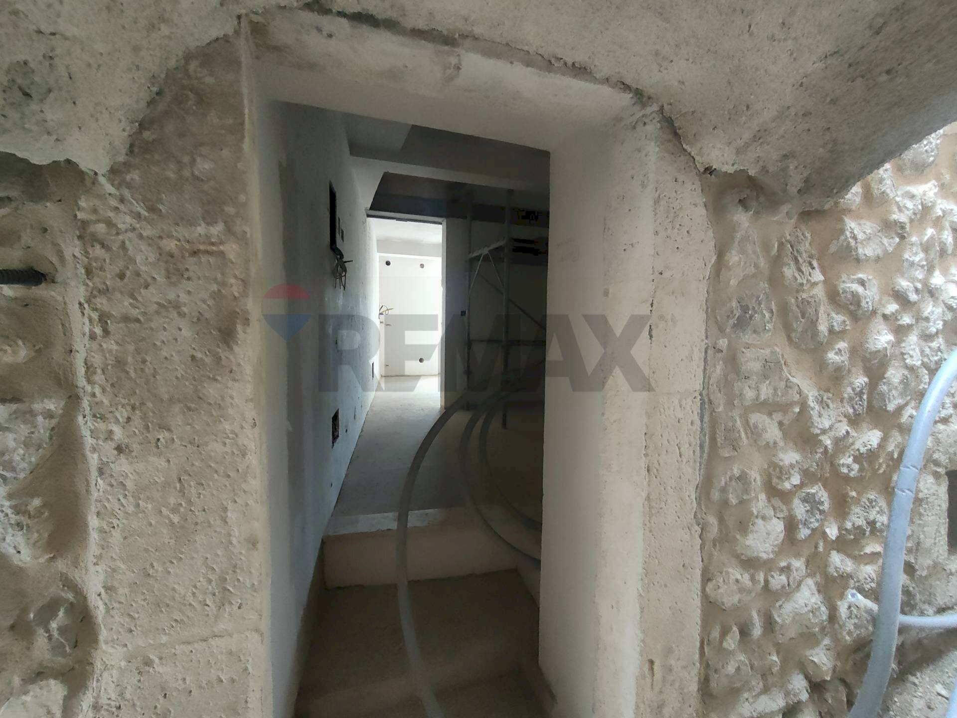 Hall / corridoio - Casa semi indipendente via della faina, Prata d'Ansidonia - foto 1