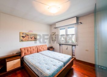 Camera / camera da letto - Trilocale Grassobbio - foto 18