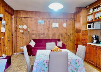 Sala da pranzo - Trilocale Via Po
 
8, Montemarciano - foto 3