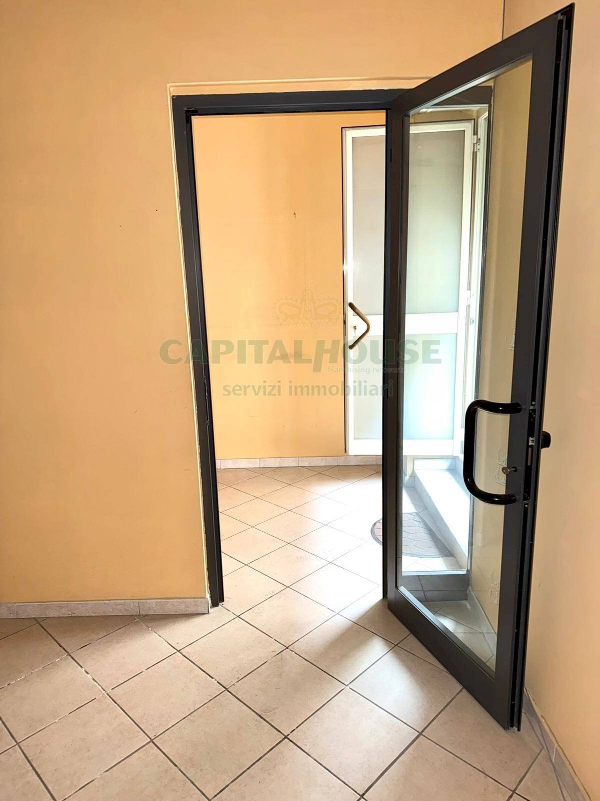 Foto 3 - Commercial Activity Pomigliano d'Arco - photo 3