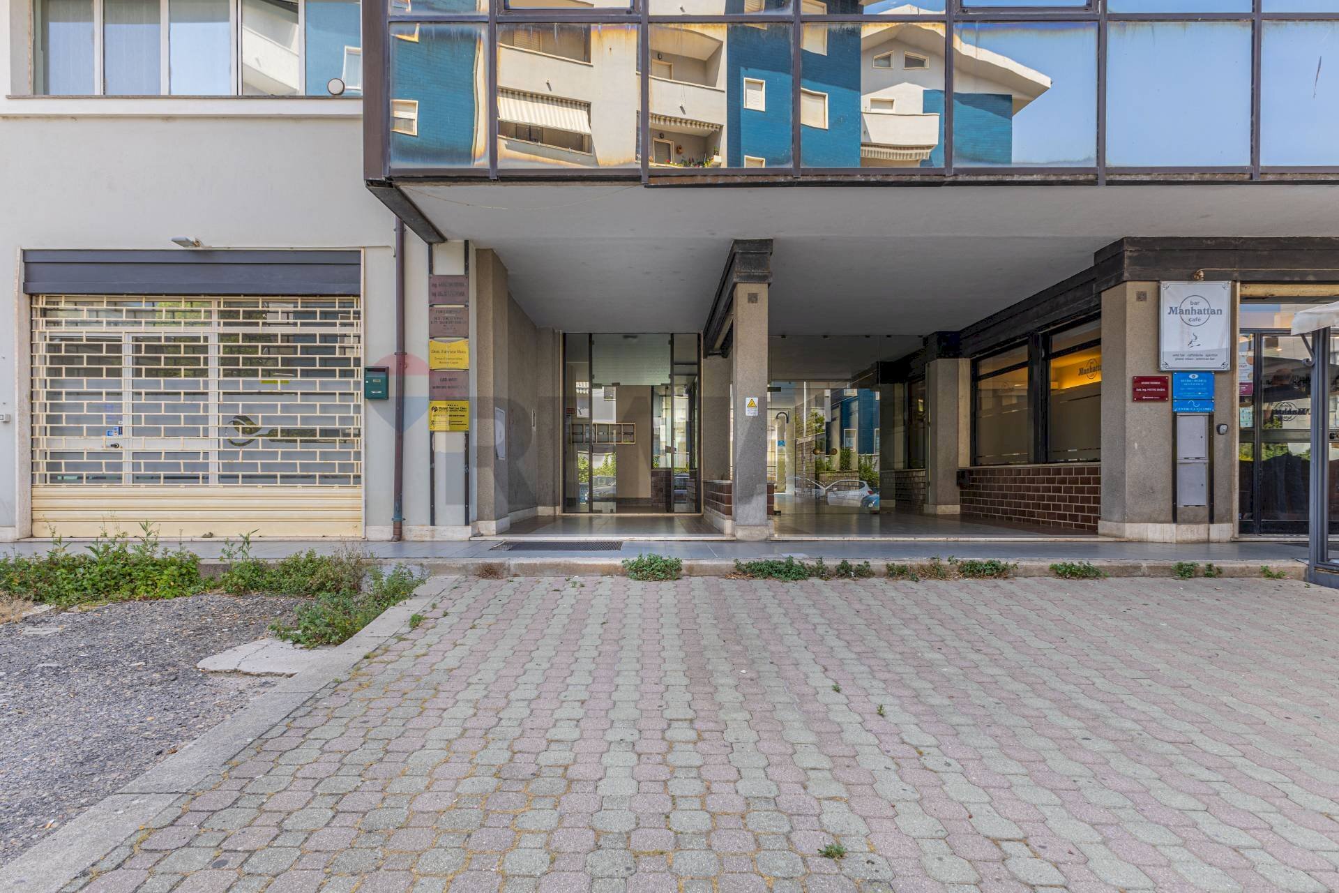 Edificio all\'aperto - Ufficio Sassari - foto 3