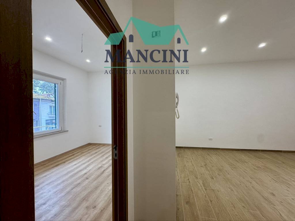 Foto 2 - Independent house Viale vittoria, Jesi - photo 2