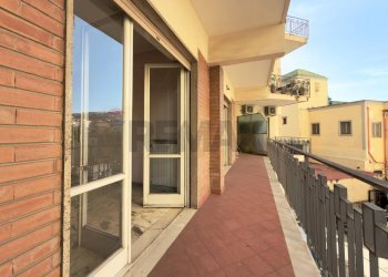 Balcone - Quadrilocale Corso Amedeo di Savoia
 
210, Napoli - foto 9