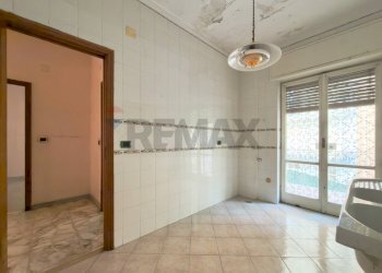 Stanza vuota - Quadrilocale Corso Amedeo di Savoia
 
210, Napoli - foto 13