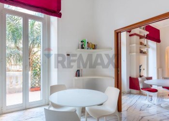 Sala da pranzo - Apartment Via Domenico Cimarosa
 
65, Napoli - photo 5