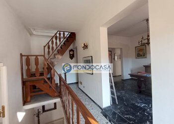 ingresso - Casa semi indipendente via quasimodo, Carrara - foto 7