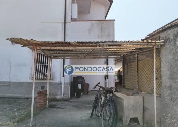 esterno - Casa semi indipendente via quasimodo, Carrara - foto 28